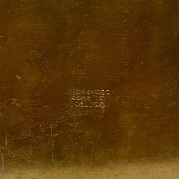 PRICE REDUCTION English Cottage Scene Vintage Tin Box Made in England - Picture 10 of 12